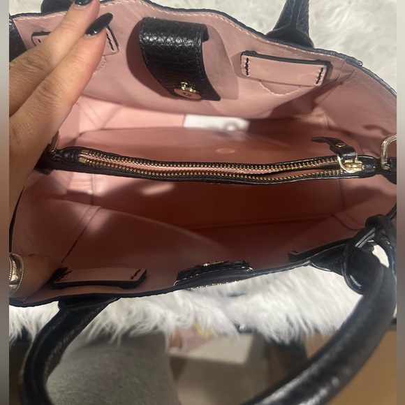 Kate Spade Black Shoulder Bag with Pink Lining -Authentic - Picture 2 of 5